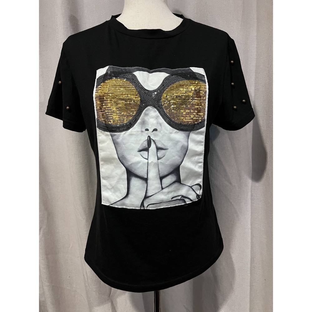 Pesion T Shirt Medium With Pearlâ Accents On Sleeves